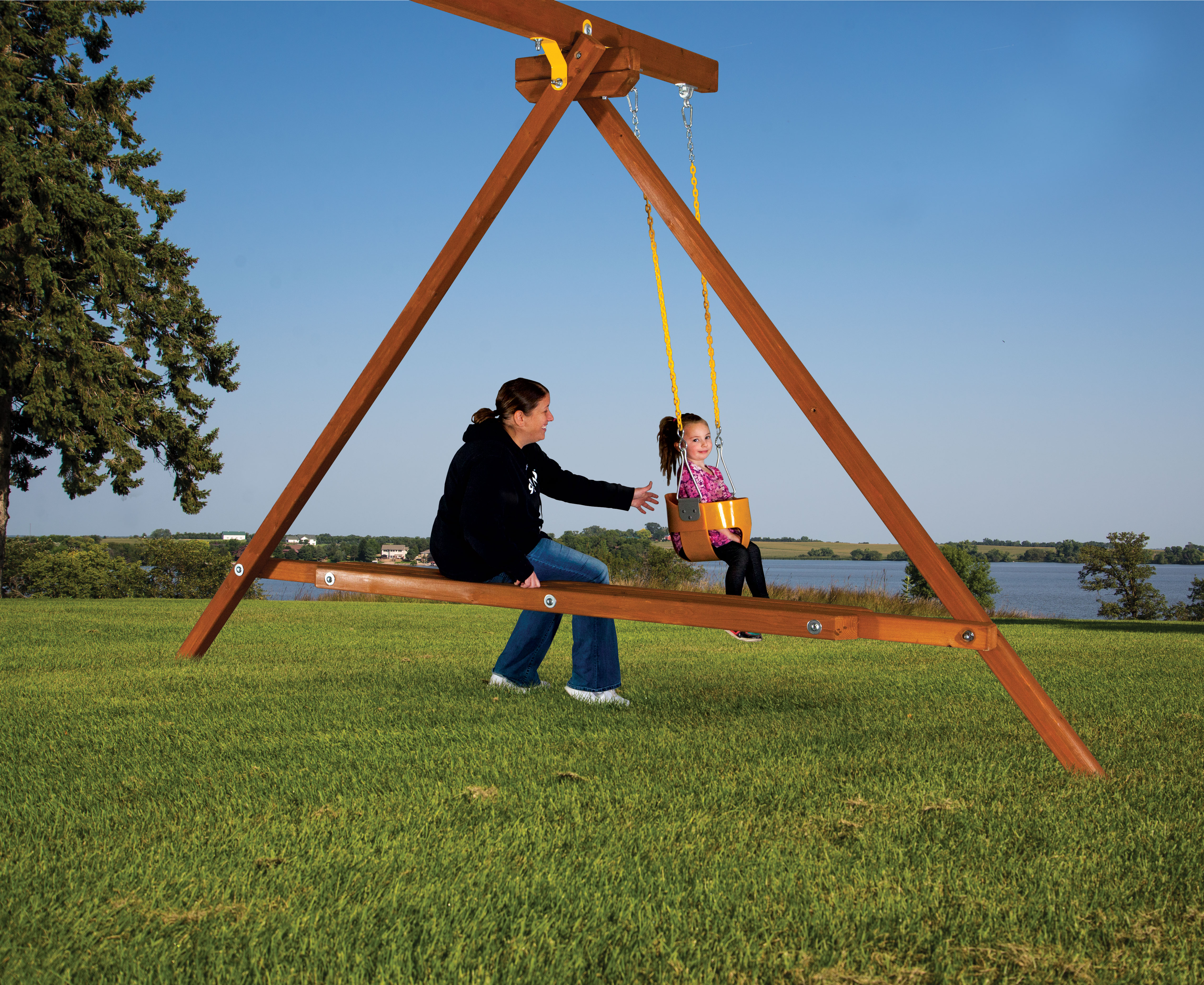 168 Deluxe Swing Beam Bench